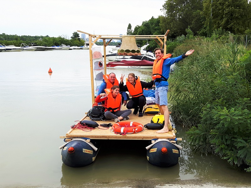 Vienna yachthafen kuchelau raft danube flosstour